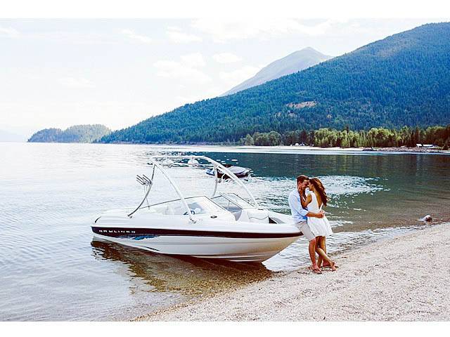 1998 Bayliner 185 Capri with an Ascent 2.0 Wakeboard Tower, photo 3 of 7