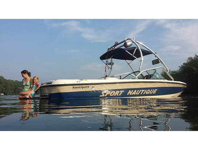 1998 Correct Craft Sport Nautique with an Airborne 2.0 Wakeboard Tower, photo 1 of 7