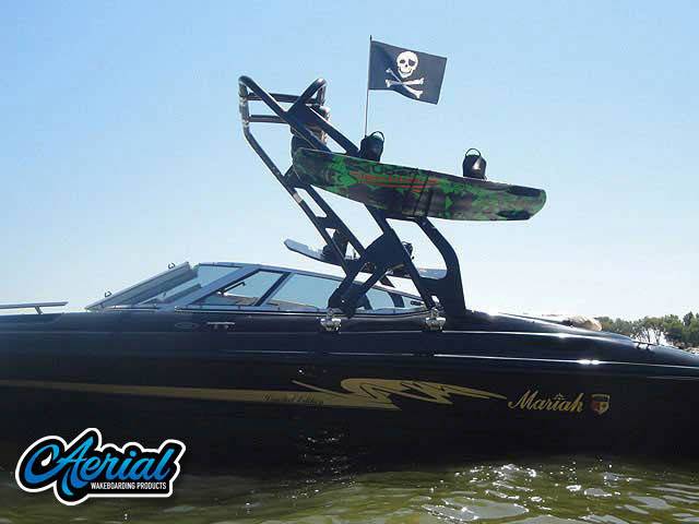 1998 Mariah Z202 with a FreeRide Wakeboard Tower, photo 3 of 4