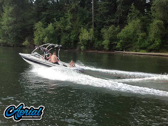 1998 Sanger DLX with an Airborne 2.0 Wakeboard Tower, photo 3 of 4