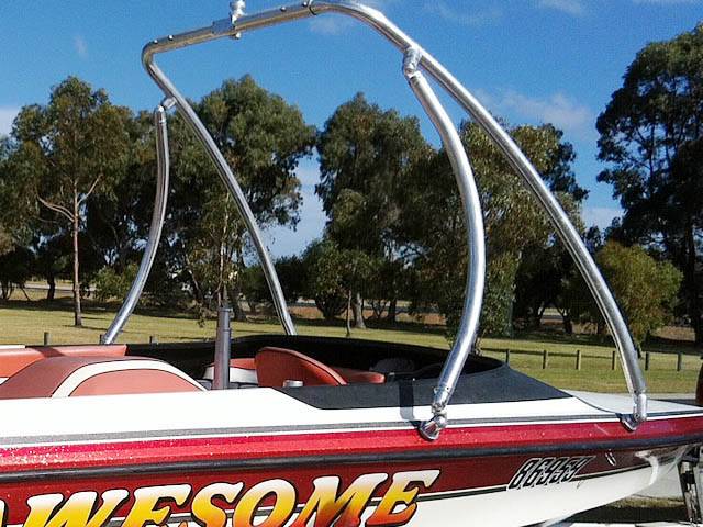 1998 Ski Craft 2000 with an Ascent 2.0 Wakeboard Tower, photo 2 of 3