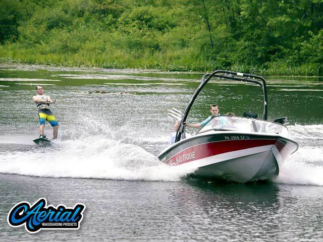 1999 Correct Craft Ski Nautique with a FreeRide Wakeboard Tower, photo 1 of 2
