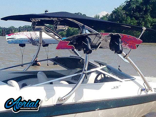 1999 Larson 185 with an Ascent 2.0 Wakeboard Tower, photo 2 of 4