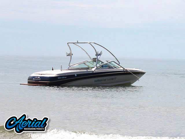 1999 MasterCraft MariStar 210 with an Airborne 2.0 Wakeboard Tower, photo 1 of 2