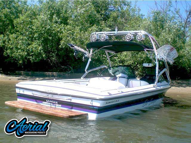 1999 Sanger DLX with an Airborne 2.0 Wakeboard Tower, photo 3 of 3