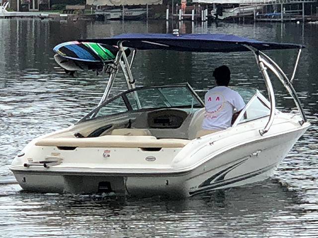 1999 Sea Ray 185 with an Ascent 2.0 Wakeboard Tower, photo 2 of 4