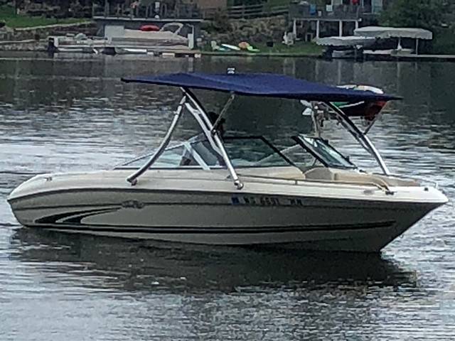 1999 Sea Ray 185 with an Ascent 2.0 Wakeboard Tower, photo 3 of 4