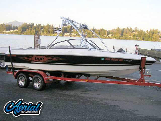 1999 Tige 2100V Limited with an Ascent 2.0 Wakeboard Tower, photo 3 of 4