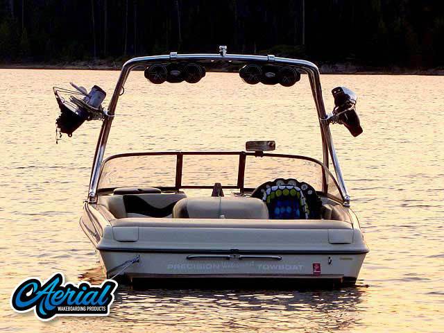 1999 Tige 2200i with a K2 Wakeboard Tower, photo 3 of 6