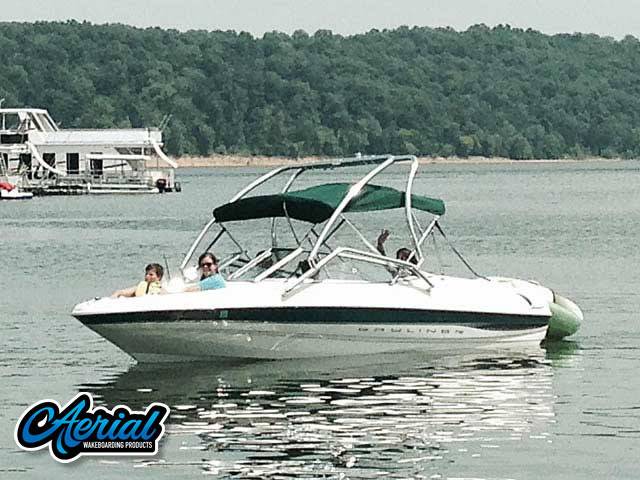 2000 Bayliner Capri 1850 LX with an Airborne 2.0 Wakeboard Tower, photo 1 of 3