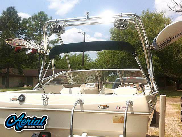 2000 Bayliner Capri 1950 with an Airborne 2.0 Wakeboard Tower, photo 3 of 3