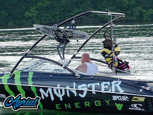 2000 Glastron GSX205 with an Assault Wakeboard Tower, photo 2 of 4