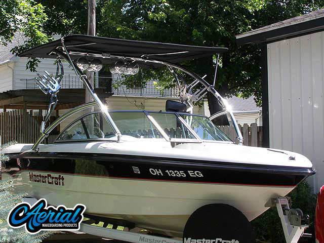 2000 MasterCraft Pro-Star 205 with an Assault Wakeboard Tower, photo 3 of 3