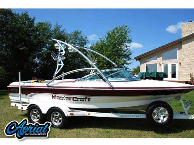2000 Mastercraft Prostar 190 with an Assault Wakeboard Tower, photo 3 of 4