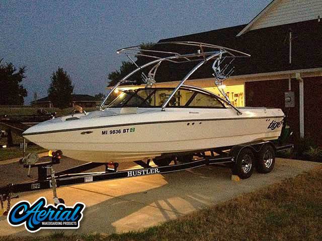 2000 Tige 21V with an Assault Wakeboard Tower, photo 3 of 3