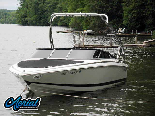 2001 Cobalt 226 with a FreeRide Wakeboard Tower, photo 3 of 3