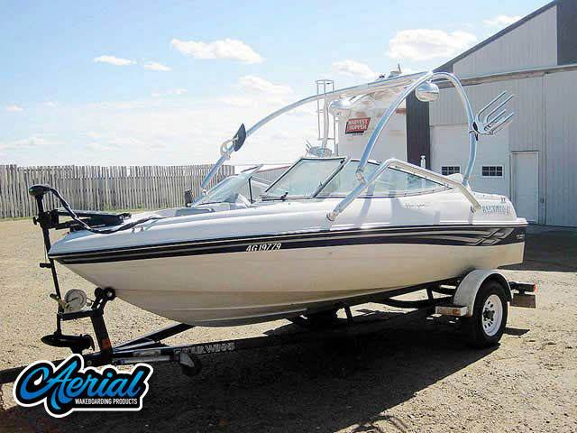2001 Four Winns Horizon 170 with an Airborne 2.0 Wakeboard Tower, photo 1 of 3