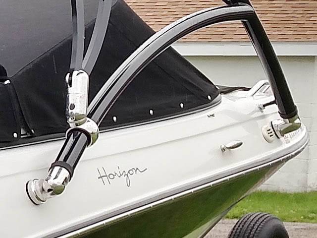 2001 Four Winns Horizon 200 with an Assault Wakeboard Tower, photo 3 of 51