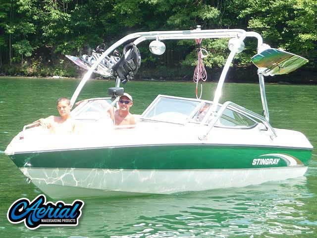 2001 Stingray 190LX with an Airborne 2.0 Wakeboard Tower, photo 2 of 2