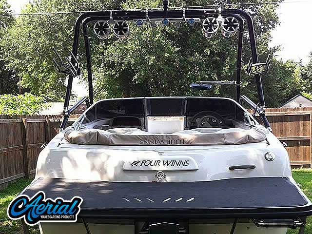 2002 Four Winns Horizon 180 5.0 GL Volvo Penta with an Airborne 2.0 Wakeboard Tower, photo 3 of 4