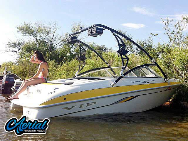 2002 VIP Boats Valiant 1996 with an Assault Wakeboard Tower, photo 1 of 5