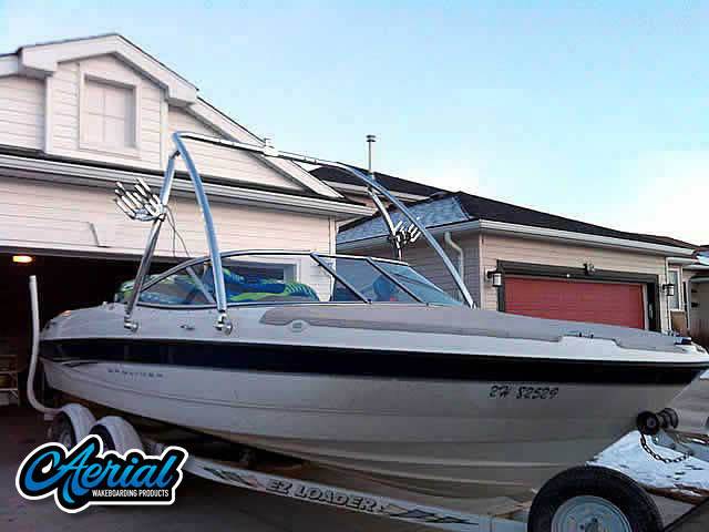 2003 Bayliner 205 with an Ascent 2.0 Wakeboard Tower