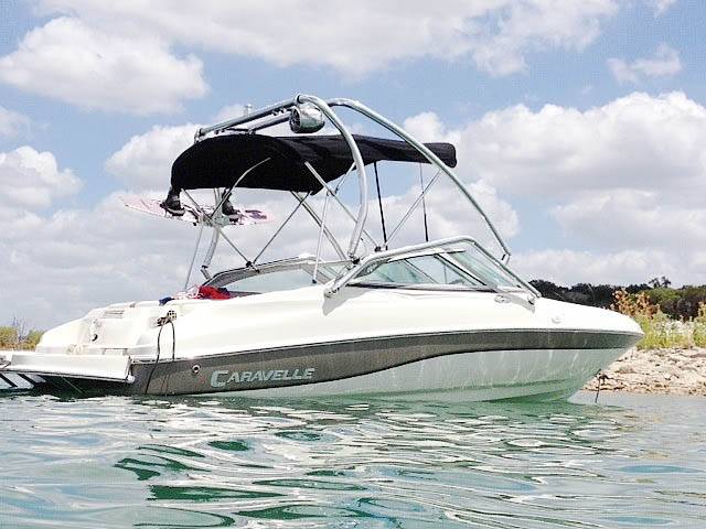 2003 Caravelle 187 Bowrider with an Airborne 2.0 Wakeboard Tower, photo 3 of 3