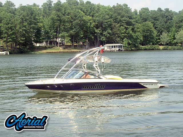2003 Malibu Sportster with an Assault Wakeboard Tower, photo 2 of 3