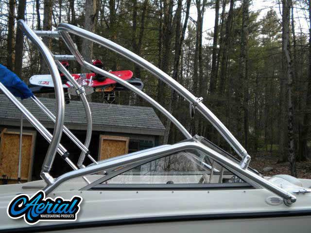 2004 Bayliner 175 Bowrider with an Airborne 2.0 Wakeboard Tower, photo 2 of 7