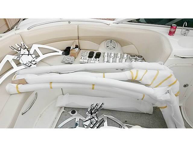 2004 Chaparral 234 with an Assault Wakeboard Tower, photo 3 of 3