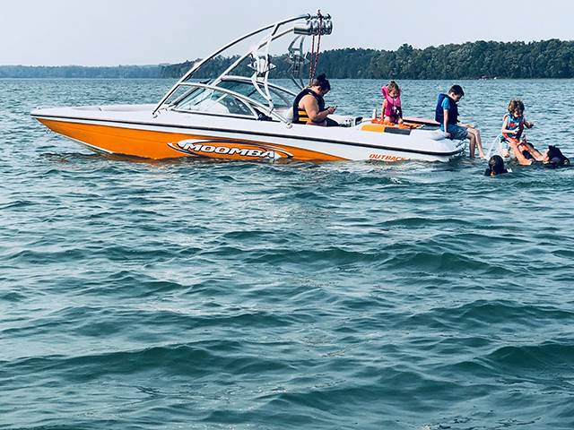 2004 Moomba Outback LSV with an Assault Wakeboard Tower, photo 2 of 3