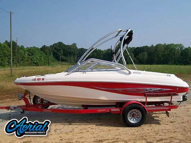 2004 Rinker 192 with an Airborne 2.0 Wakeboard Tower, photo 2 of 3