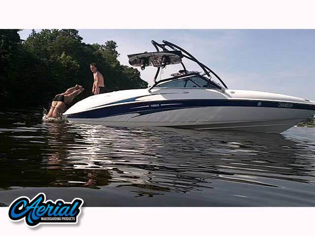 2004 Yamaha SX230 with an Airborne 2.0 Wakeboard Tower, photo 2 of 3