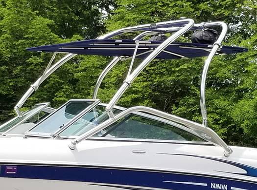 2004 Yamaha SX230 with an Airborne 2.0 Wakeboard Tower, photo 3 of 4