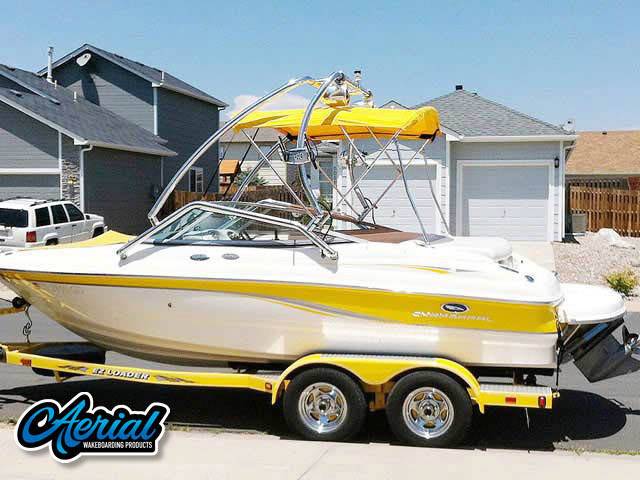 2005 Chaparral 190 SSI with an Airborne 2.0 Wakeboard Tower