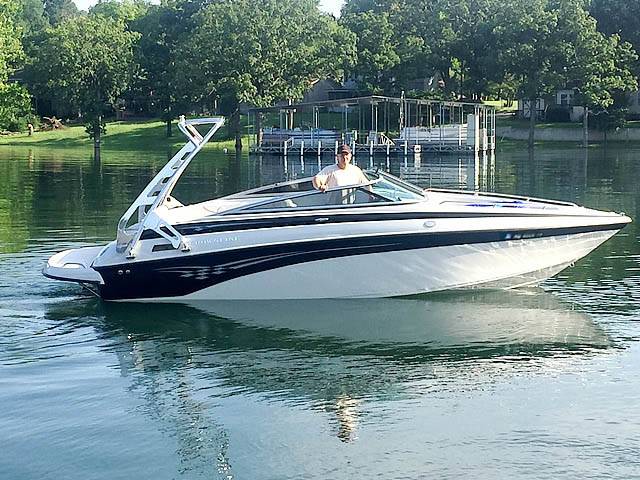 2005 Crownline 236 with a FreeRide Wakeboard Tower, photo 3 of 5