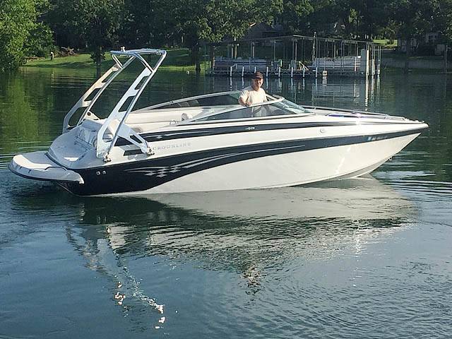 2005 Crownline 236 with a FreeRide Wakeboard Tower, photo 1 of 5