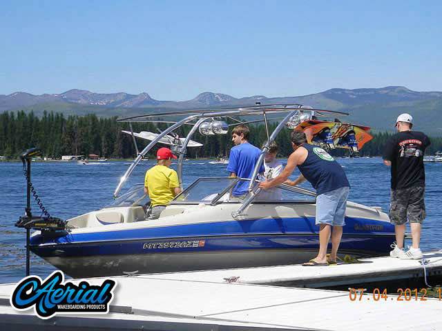 2005 Glastron with an Airborne 2.0 Wakeboard Tower, photo 1 of 3