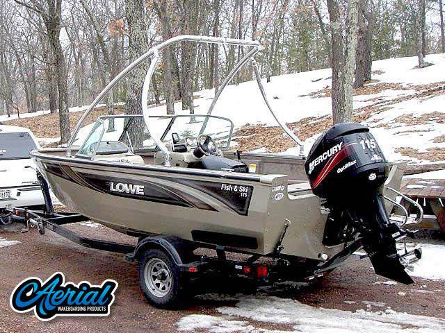 2005 Lowe Fish & Ski with an Ascent 2.0 Wakeboard Tower, photo 1 of 3