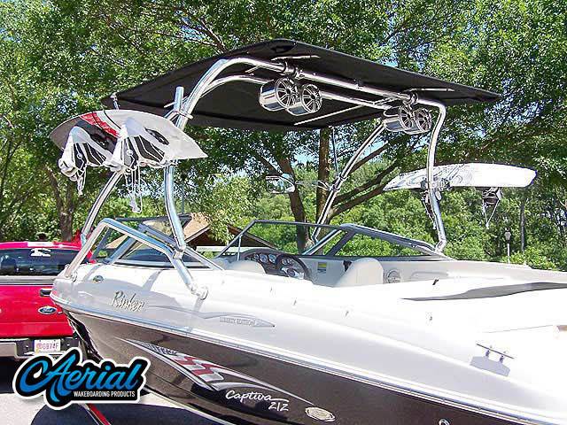 2005 Rinker with an Airborne 2.0 Wakeboard Tower, photo 1 of 3