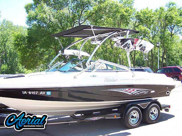 2005 Rinker with an Airborne 2.0 Wakeboard Tower, photo 3 of 3