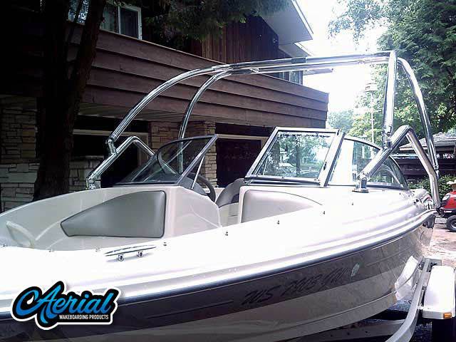 2005 Sea Ray 180 with an Airborne 2.0 Wakeboard Tower, photo 3 of 6