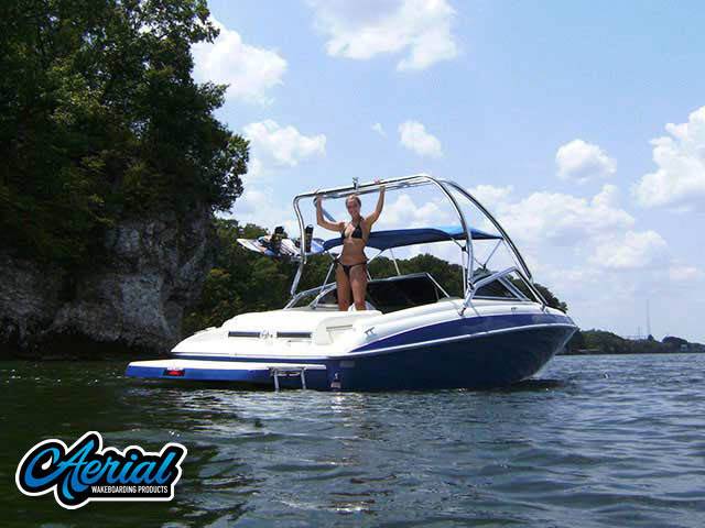 2005 VIP Boats Vantage 202 with an Airborne 2.0 Wakeboard Tower, photo 3 of 7