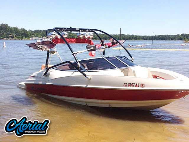 2006 Larson Senza 186 with an Airborne 2.0 Wakeboard Tower, photo 3 of 5