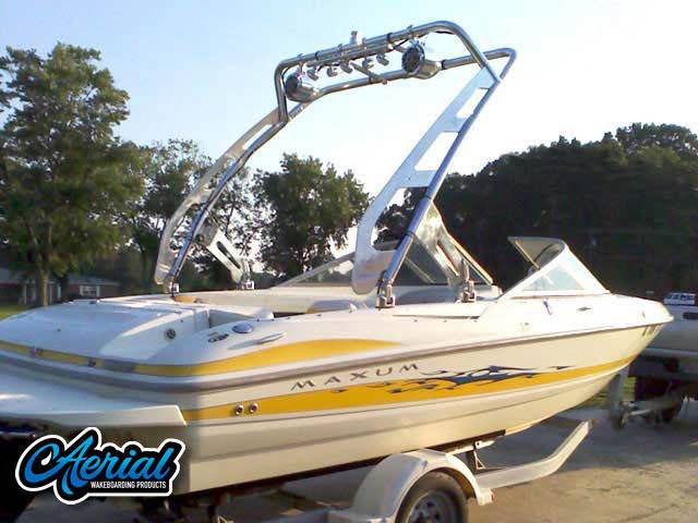 2006 Maxum with a FreeRide Wakeboard Tower, photo 2 of 2