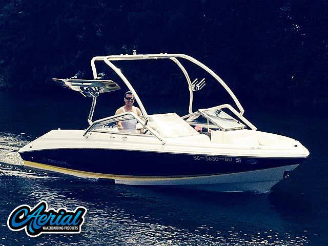 2006 Regal 2000 with an Airborne 2.0 Wakeboard Tower