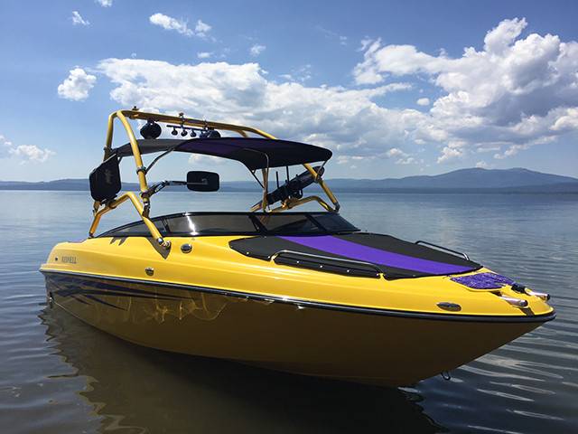 2006 Reinell 220 LSE Sport with an Airborne 2.0 Wakeboard Tower, photo 1 of 4