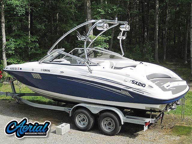 2006 Yamaha SX210 with an Airborne 2.0 Wakeboard Tower, photo 1 of 5