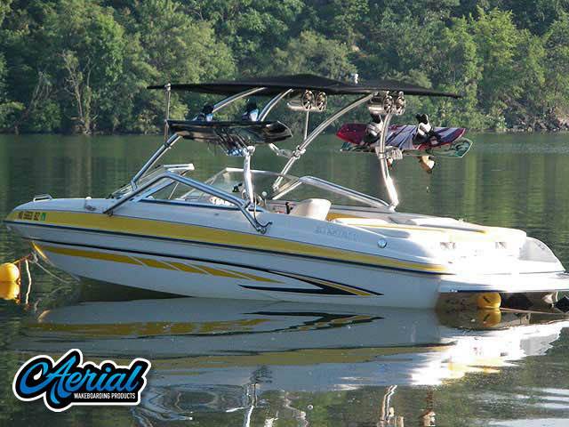 2007 Glastron GT205 with an Airborne 2.0 Wakeboard Tower, photo 2 of 5
