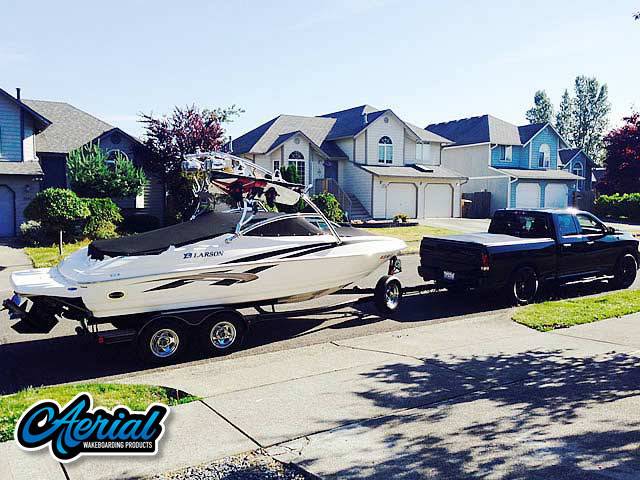 2008 Larson Senza 226 with an Assault Wakeboard Tower, photo 1 of 5